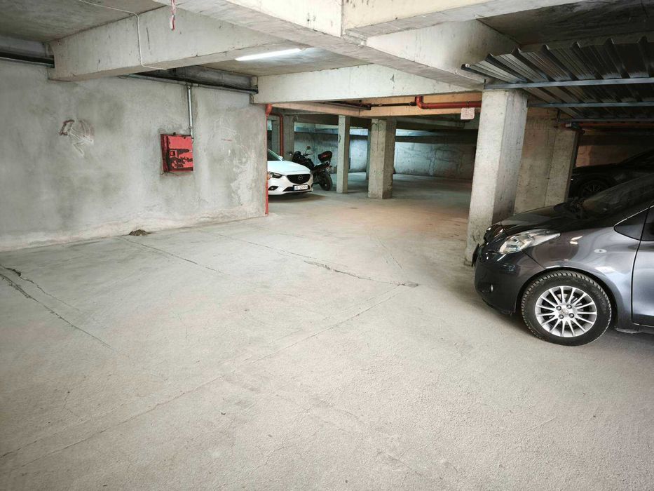 Дава се под наем Гараж / Паркомясто в Варна, Бриз - 18 кв.м за 76.5 € - Снимка #5