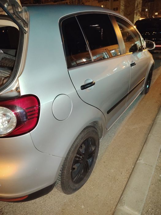 Volkswagen golf plus