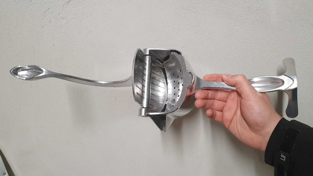 Сокоизстисквачка за нарове/портокали/лимони