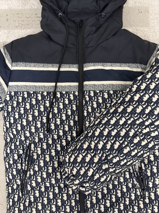 Пуховик  Christian Dior