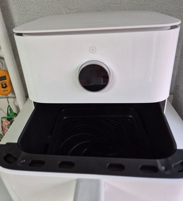 Прдам аэрогриль 6,5 л