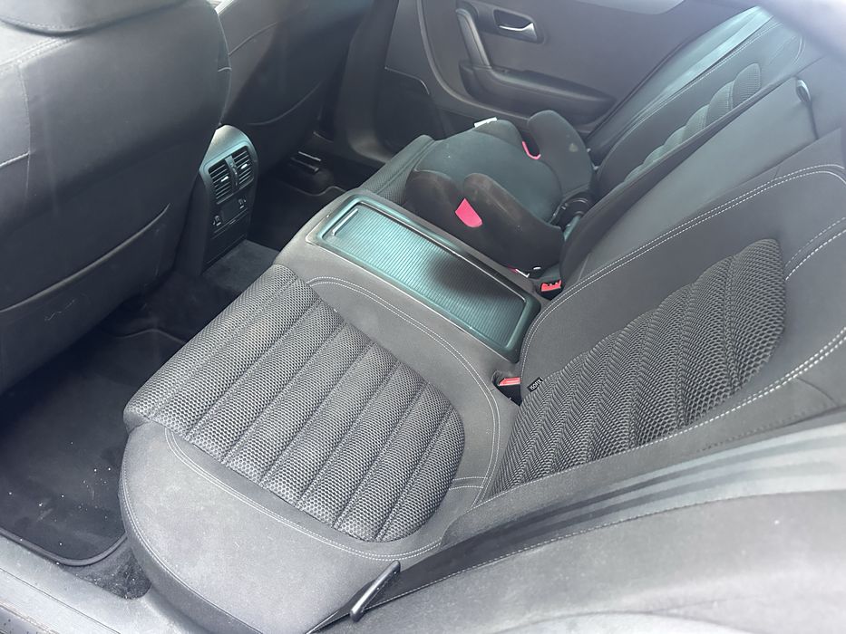 De vanzare vw passat cc
