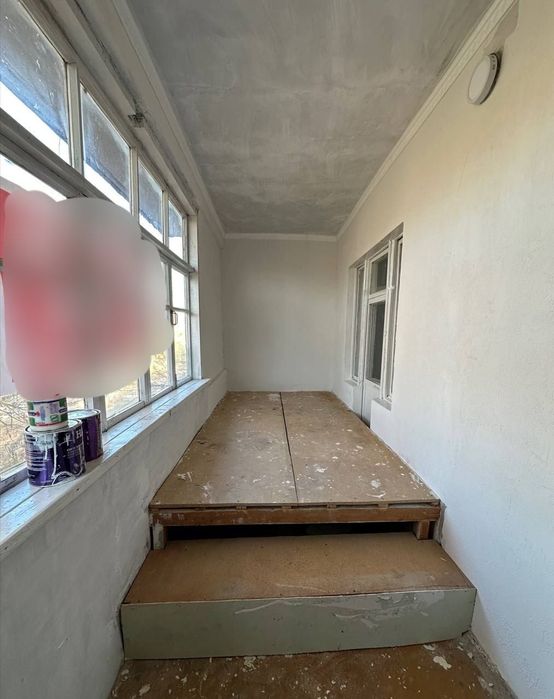 Uy sotiladi 2 xona 57 kvadrat