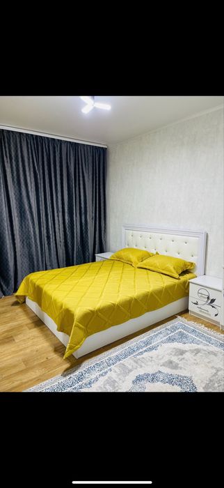 Продам покрывало на кровать.