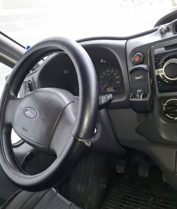 FORD Transit 0 — imagine 5