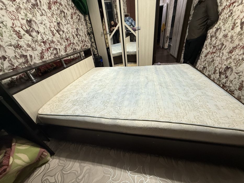 Кровать отдам бесплатно