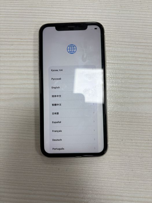 Продам айфон 11