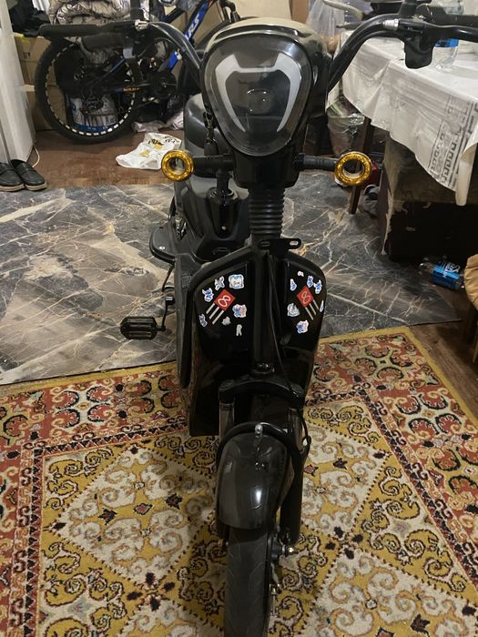 Электронный скутер