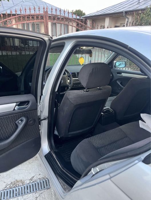 BMW 320D E46 2.0
