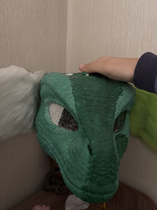 Маска раптора покрашенная