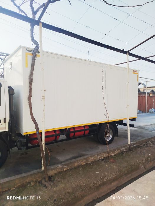 Исузи бурт 5 тонали