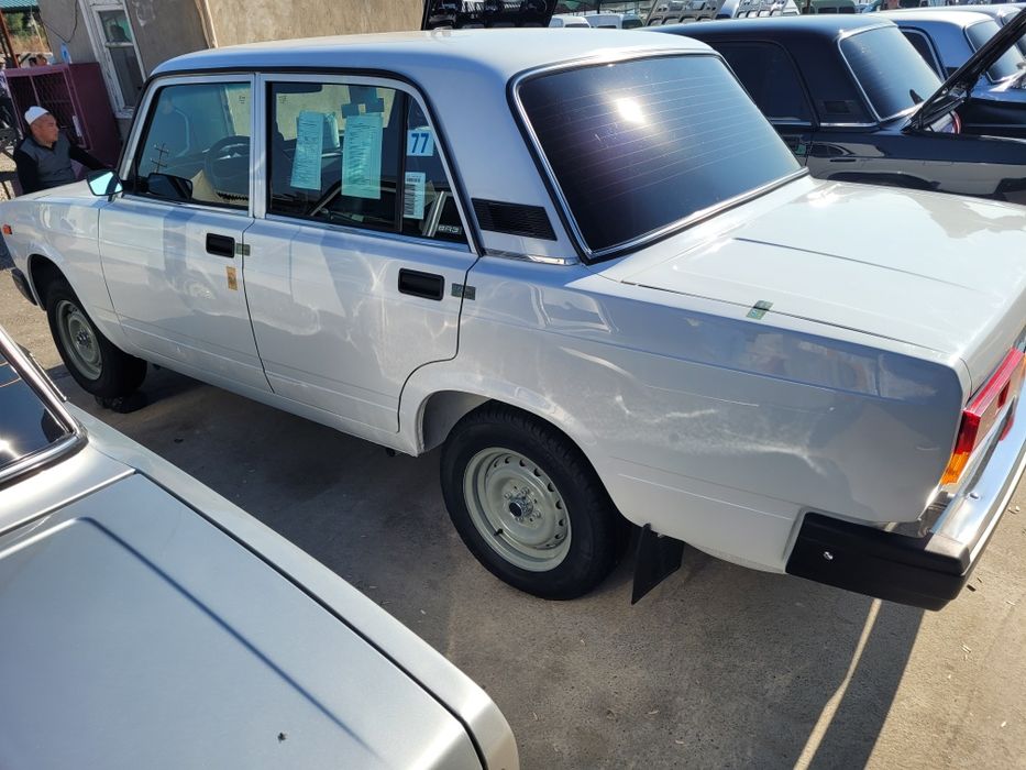 ВАЗ 2107 Сотилади