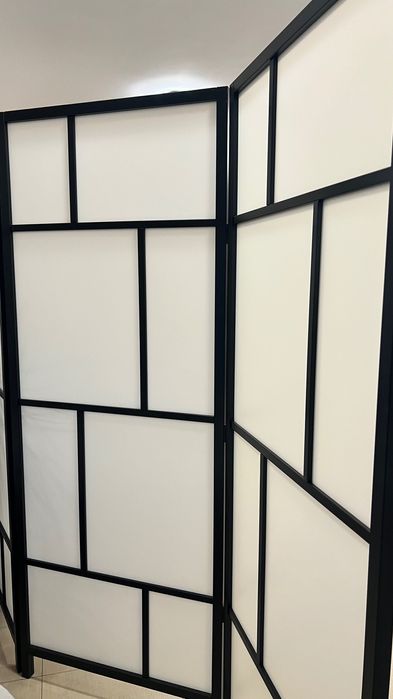 Сгъваем подвижен параван