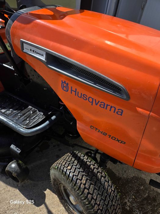 Тракторна косачка Хускварна