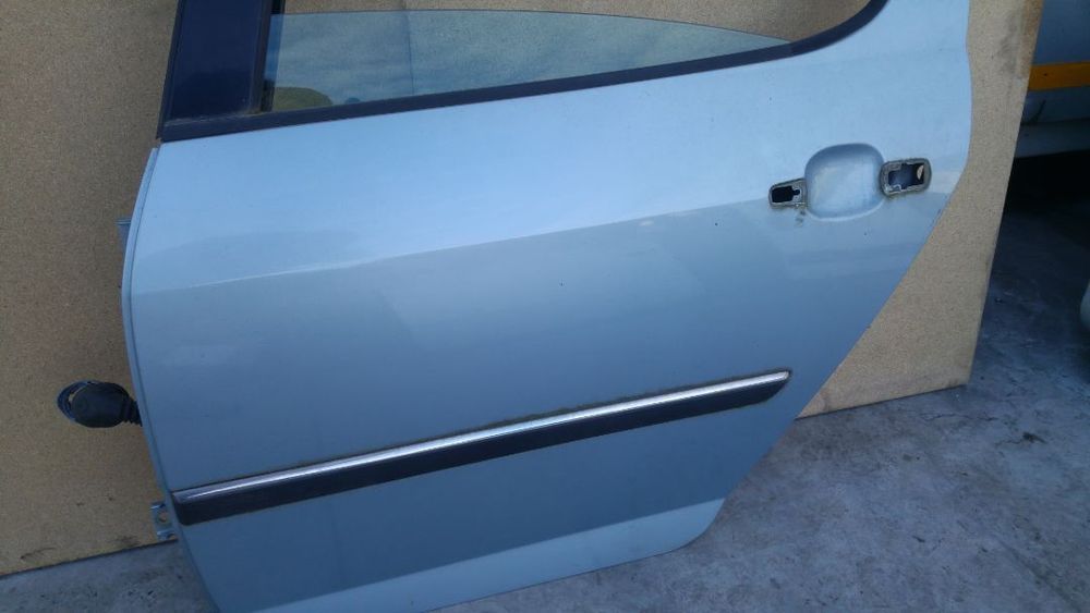portiera usa dreapta spate peugeot 407 limuzina