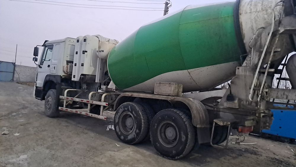 Howo Mikser Sotiladi