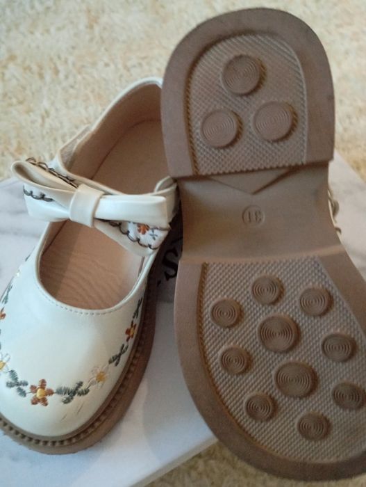 Детски есенни обувки за момиче номер 31
