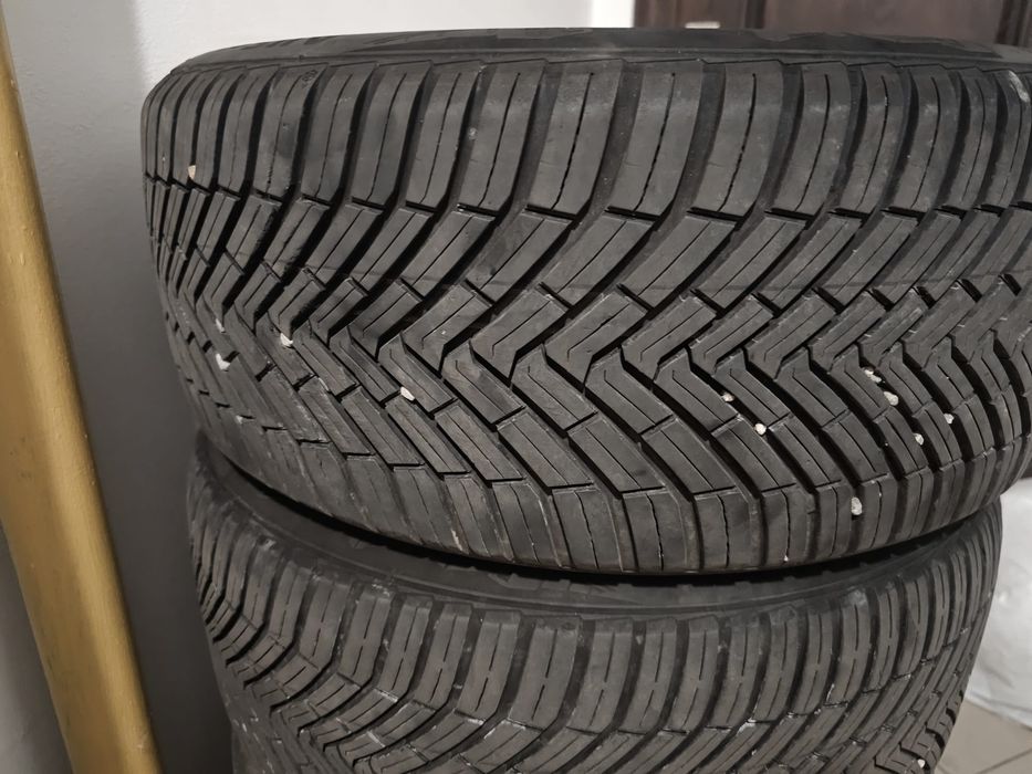 245 / 45 R18 Continental M+S Sanpetru • OLX.ro
