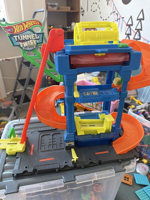 Автомойка Hot wheels