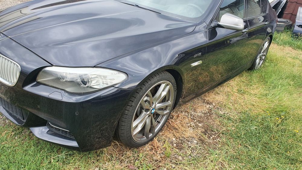 Dezmembrez Bmw F10, F11 520d, 530d 530xd  seria 5