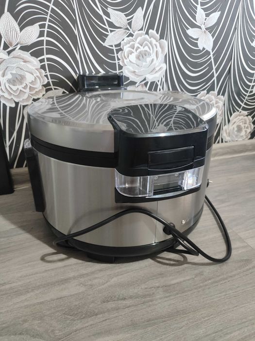 ПРОМО ! YOLLNIA 11 L Мултикукър / Многофункционален уред за готвене !