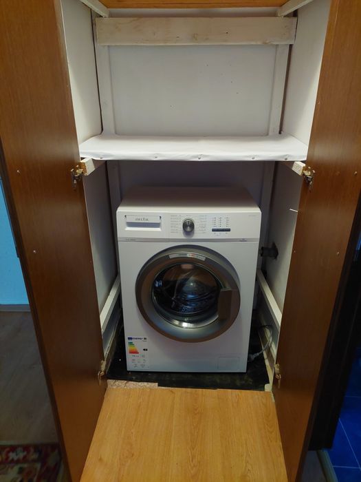 Inchiriez apartament 3 camere