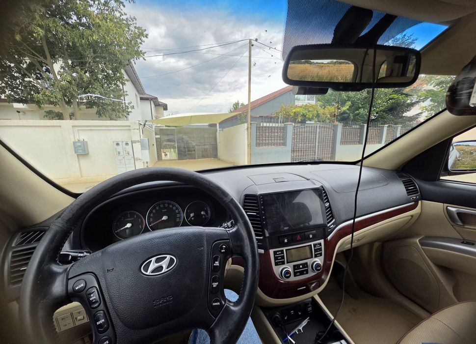 Se vinde Hyundai Santa Fe CM 2008 2.2crdi 4WD