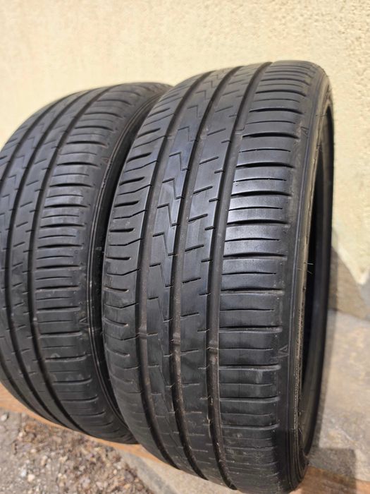 2 бр. летни гуми 195/45/17 Falken DOT 5022 6,5 mm