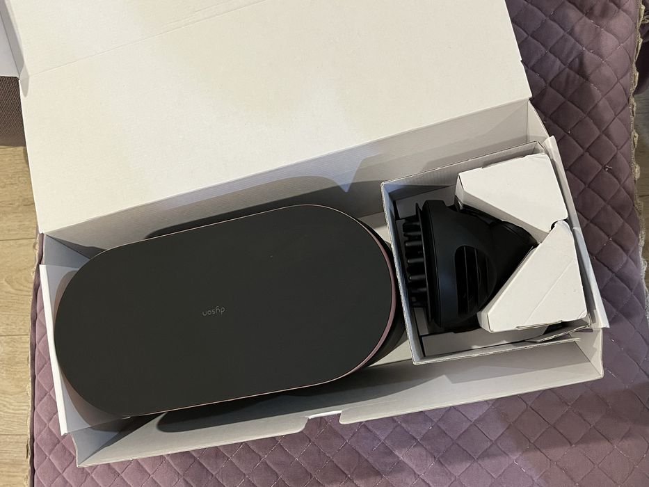 Продам Dyson оригинал