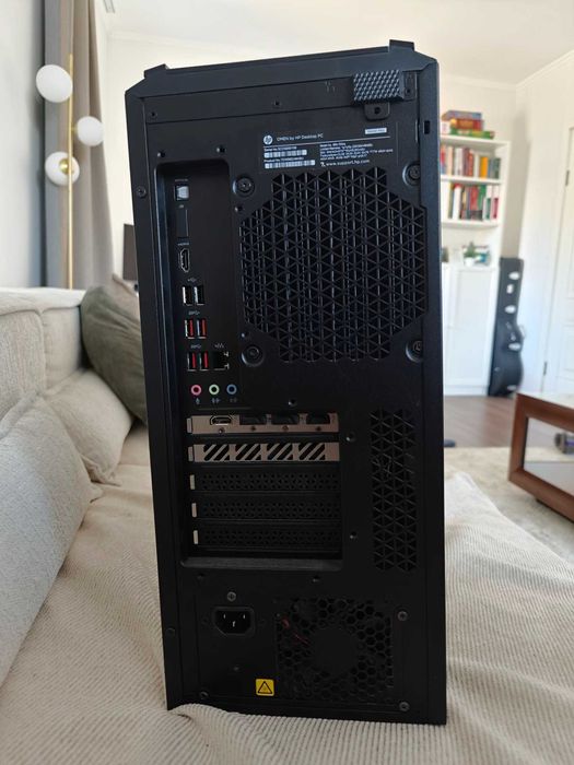 PC Gaming RTX 4060 Ti 16GB / 48GB RAM / 2.7TB – HP OMEN - negociabil