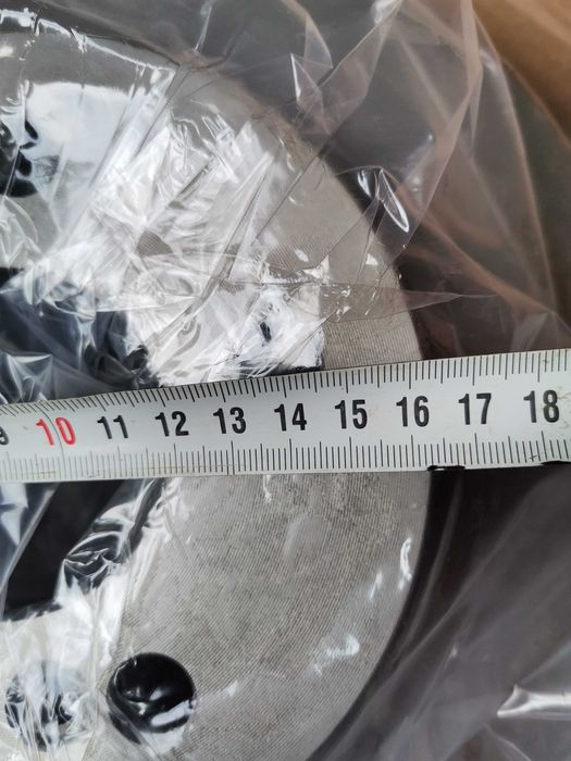 задни спирачни дискове за мерцедес 204