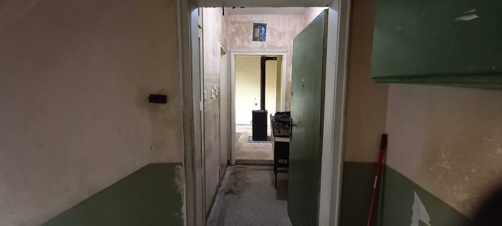 Продавам апартамент кв.Здравец
