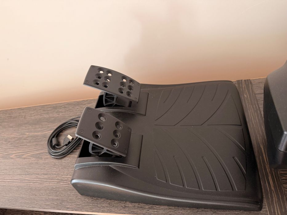 Волан Logitech Driving Force GT