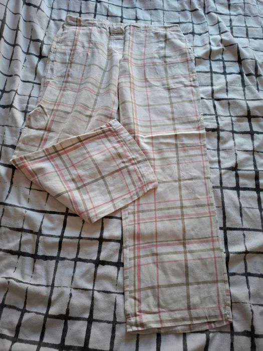 Pantaloni  dama alb-roz
