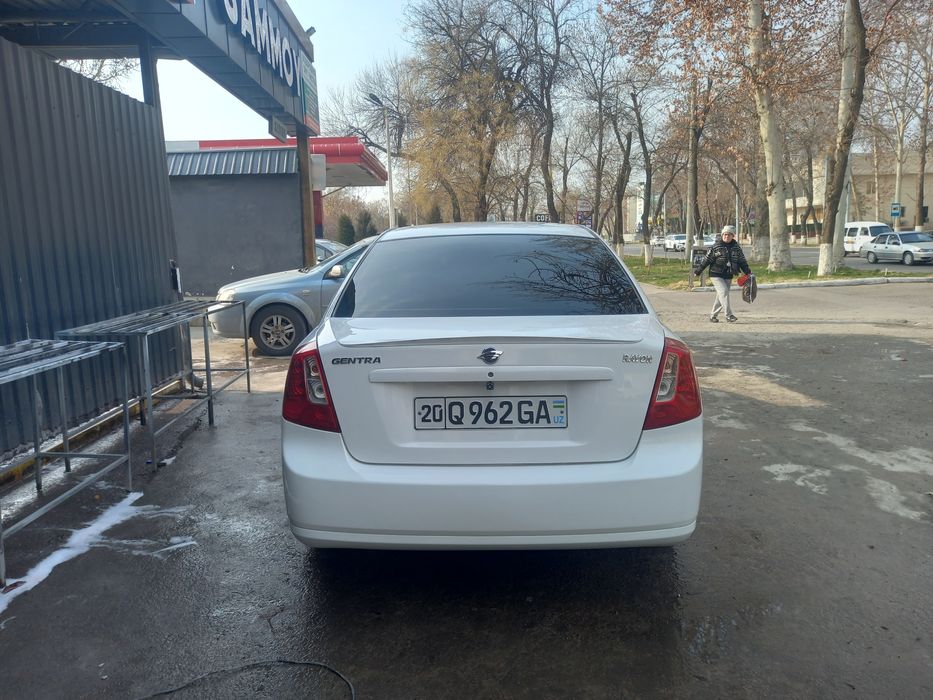 Jentraaa 2017 yil aftomat 270 probeg