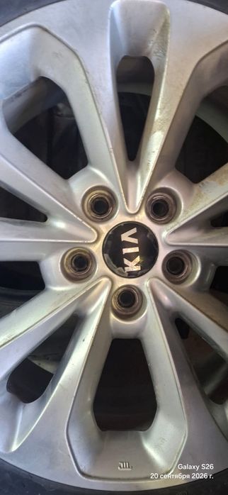 Продам оригинальные диски Kia Sorento