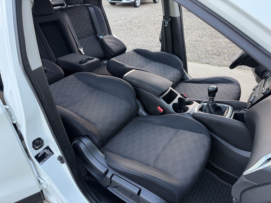 Nissan Qashqai Acenta / 1.6 dCi 130 CP / 2017 / 210.000 km / 12.600€