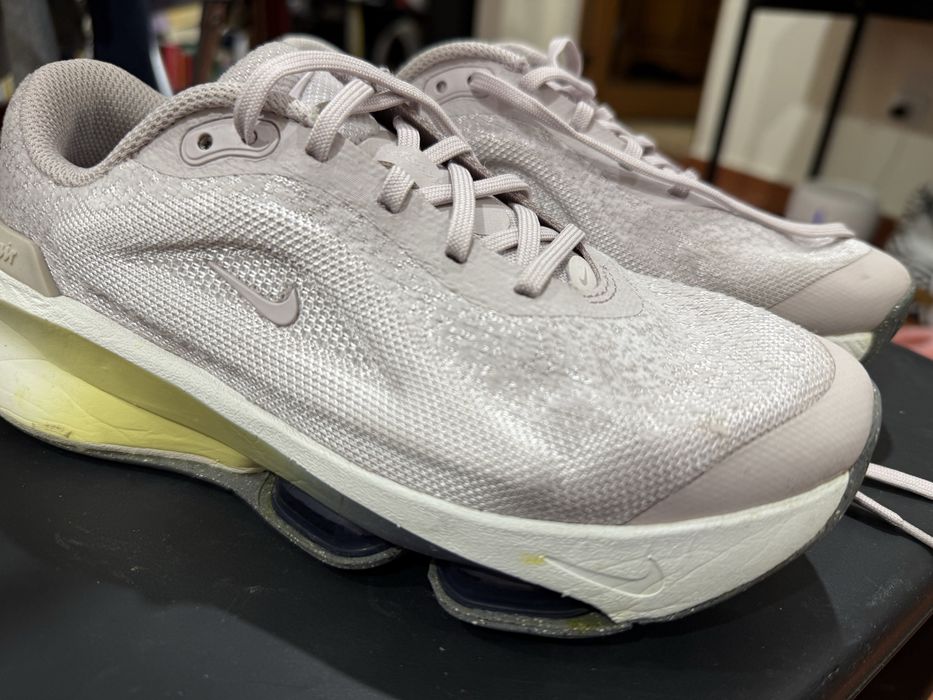 Маратонки Nike versair