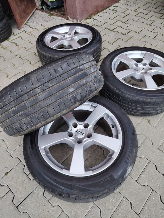 Vand set roti de vara 225/50/R17!