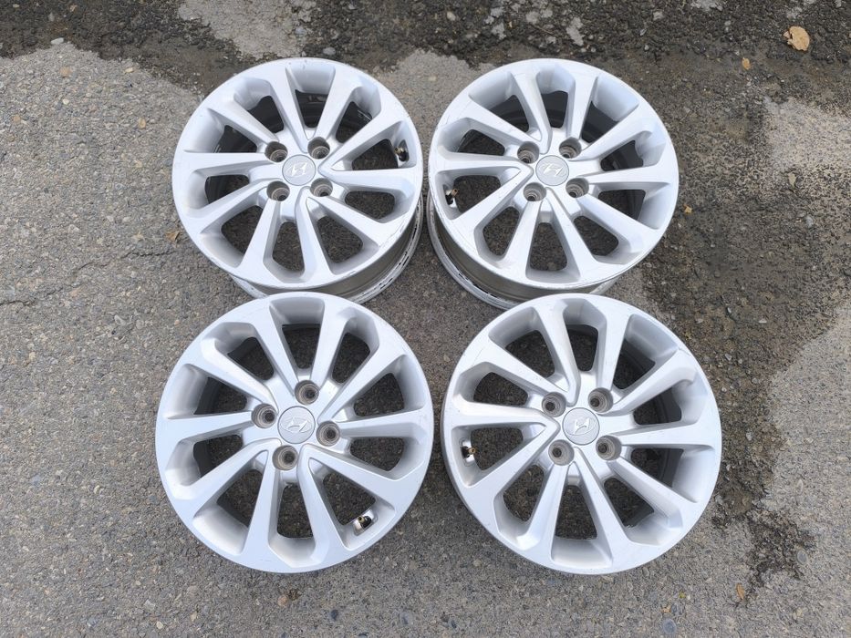 Диски на Хундай акцент R15