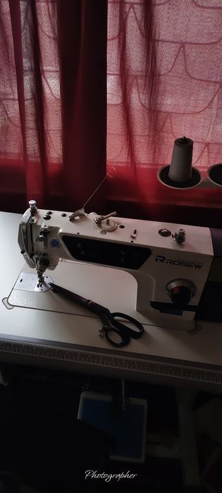 Tikuv mashinasi averlok toʻgʻri chok