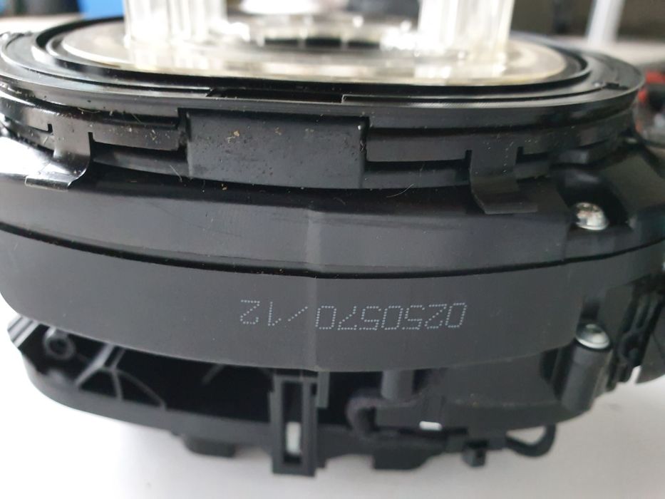 Ansamblul spirală cu manete Mercedes W205 cod A2054640100