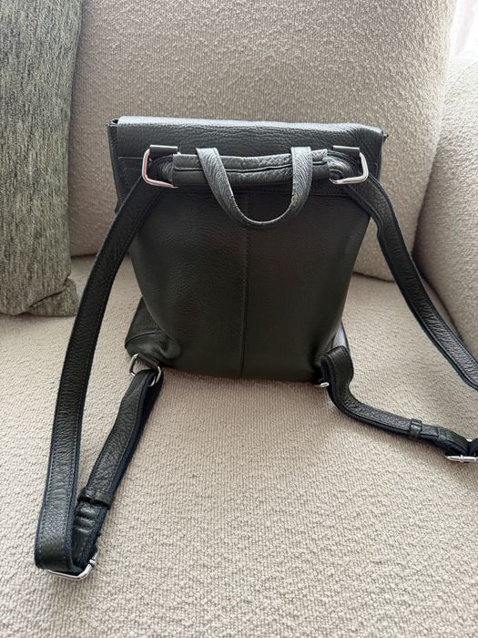 Продам кожаный рюкзак