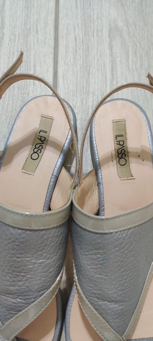 Sandale dama din piele.IL PASSO. 120 lei