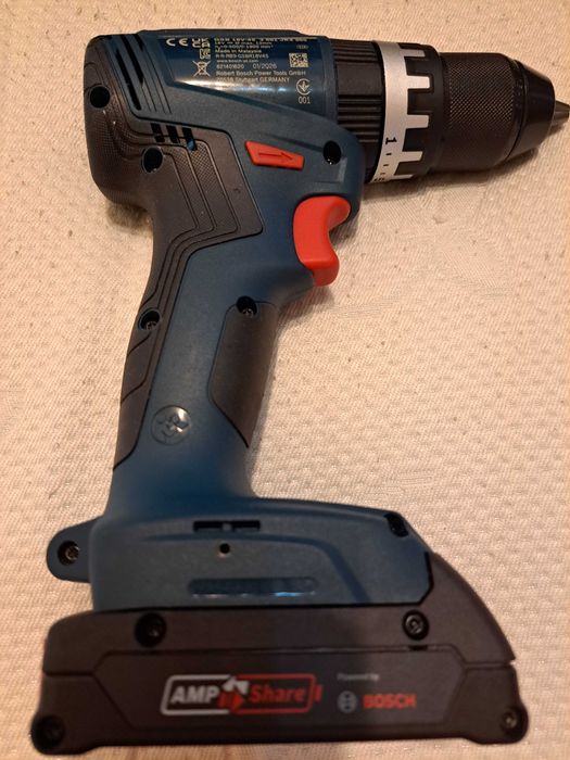 Vind masina de gaurit si insurubat Bosch 18V-45