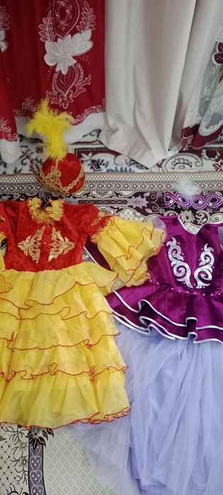 Қазақша киімдер сатылады