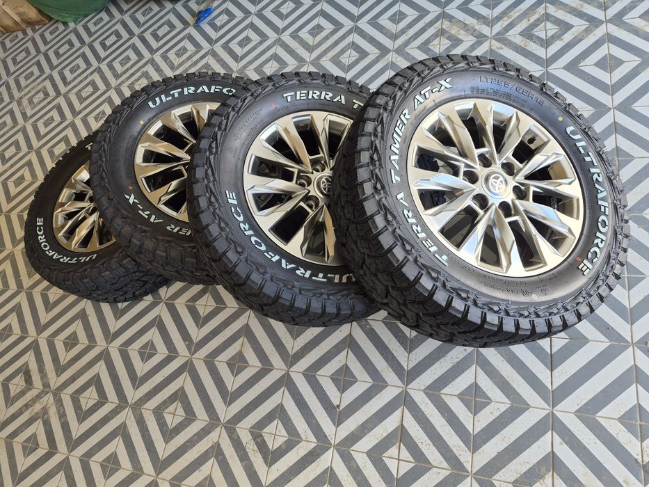 Комлект А/Т шин 265/65.R18