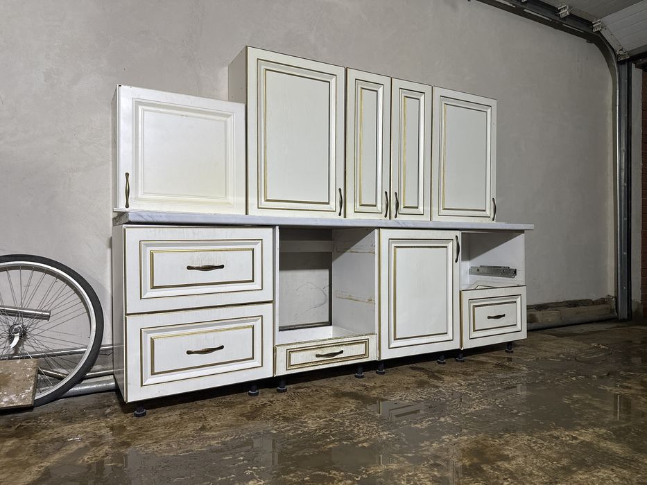 Продам кухонной гарнитур