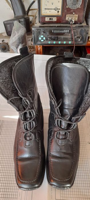 Cisme din piele blanite si sandale