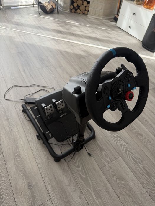 Volan Logitech Driving Force G29+stand!